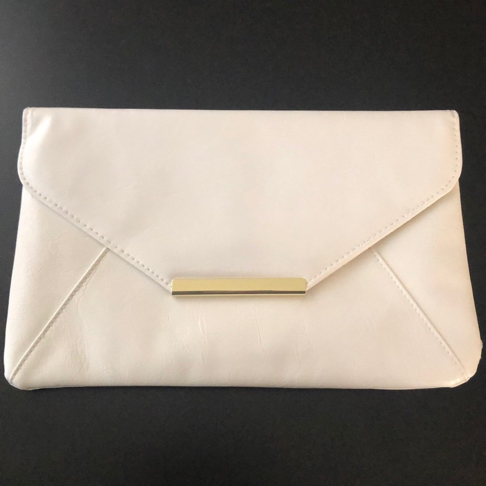 Style&Co white envelope clutch